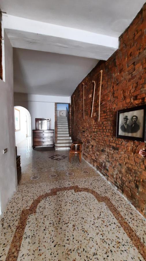 Albergo Giulia Gonzaga サッビオネータ エクステリア 写真