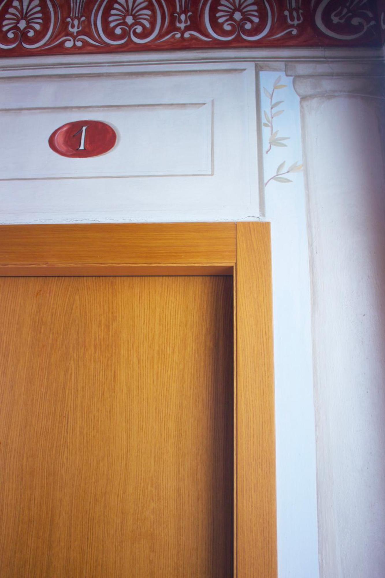 Albergo Giulia Gonzaga サッビオネータ エクステリア 写真