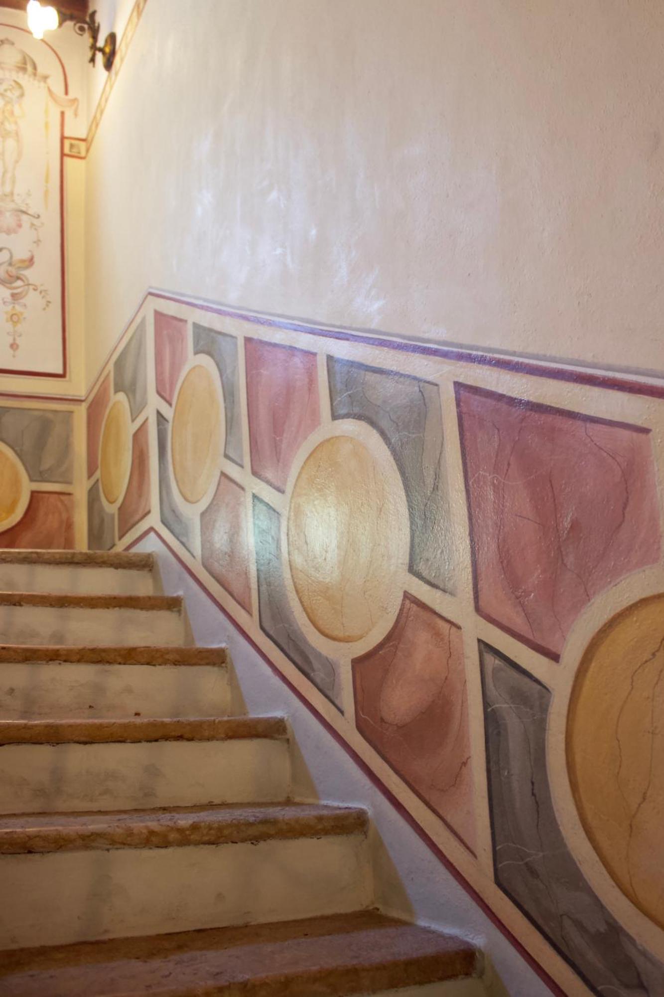Albergo Giulia Gonzaga サッビオネータ エクステリア 写真